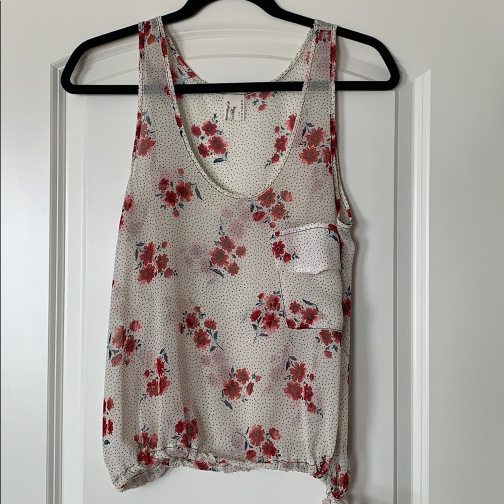 🌹 Floral & Polkadot Sheer Top! Size Small